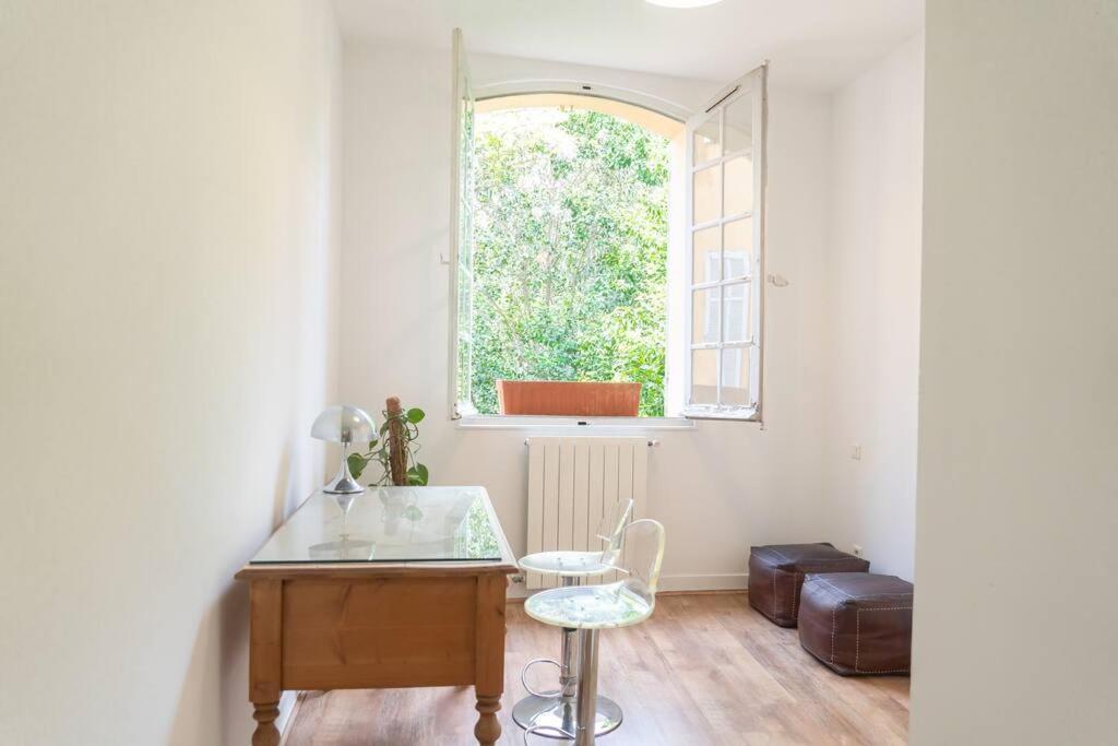 Spacieux T3 * Centre Ville * Sans Vis A Vis เอ็ก-ซอง-โพรวองซ์ ภายนอก รูปภาพ